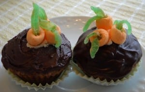 Decorated Spring Cupcakes from My Kitchen Wand