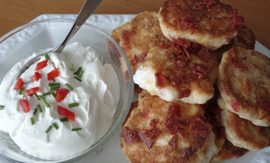 Fresh Corn and Red Pepper Cakes from My Kitchen Wand