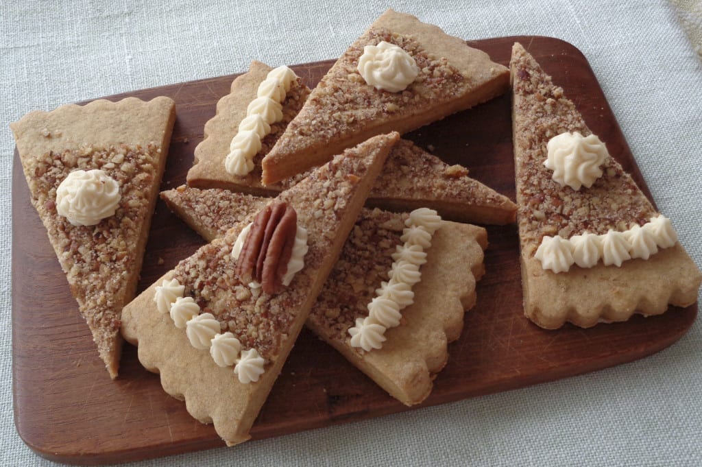 Pumpkin Pie Shortbread Cookies from My Kitchen Wand