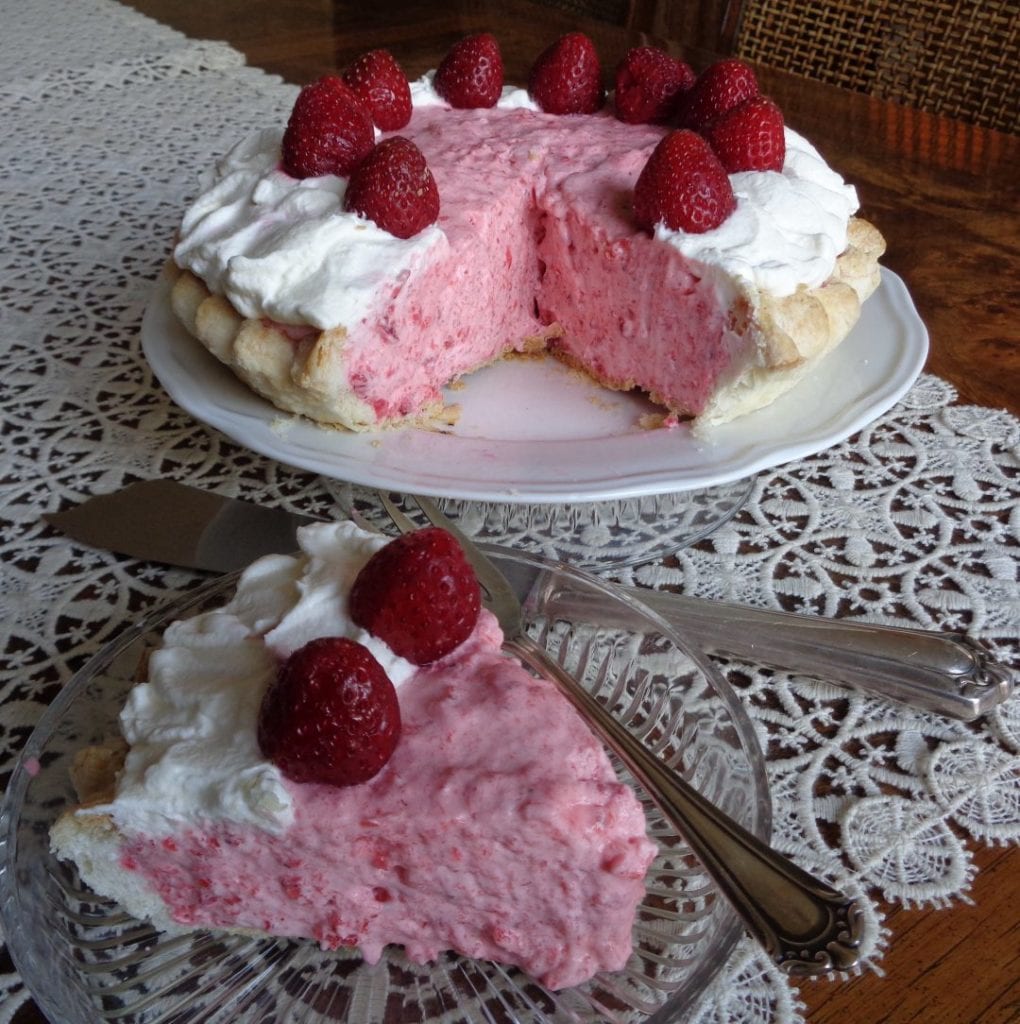 Strawberry Bavarian Cream Pie from My KItchen Wand