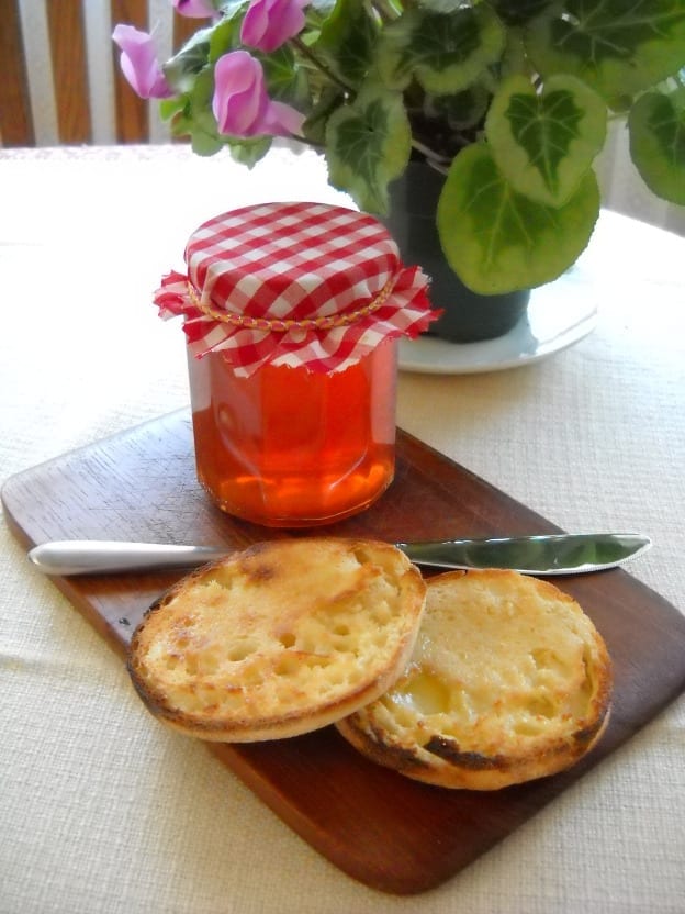 Ginger (or not) Crabapple Jelly from My Kitchen Wand