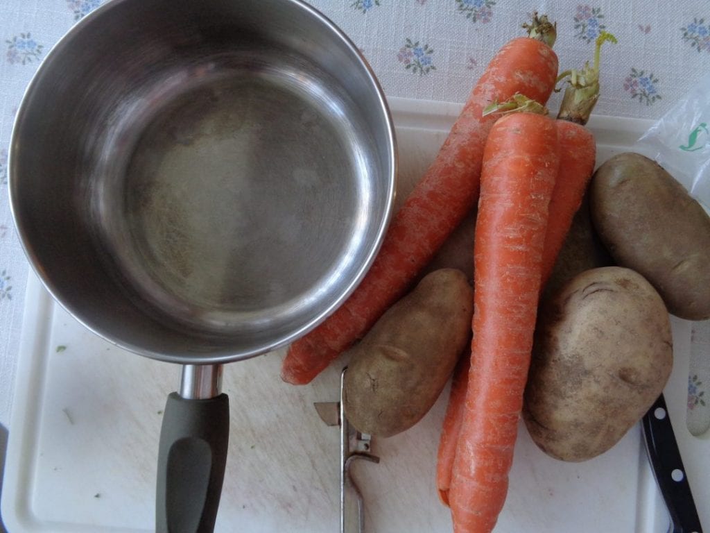 Carrot Potato Pack with Turmeric & Yoghurt from My Kitchen Wand