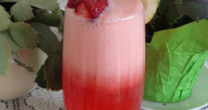 Strawberry/Raspberry Lemonade from My Kitchen Wand