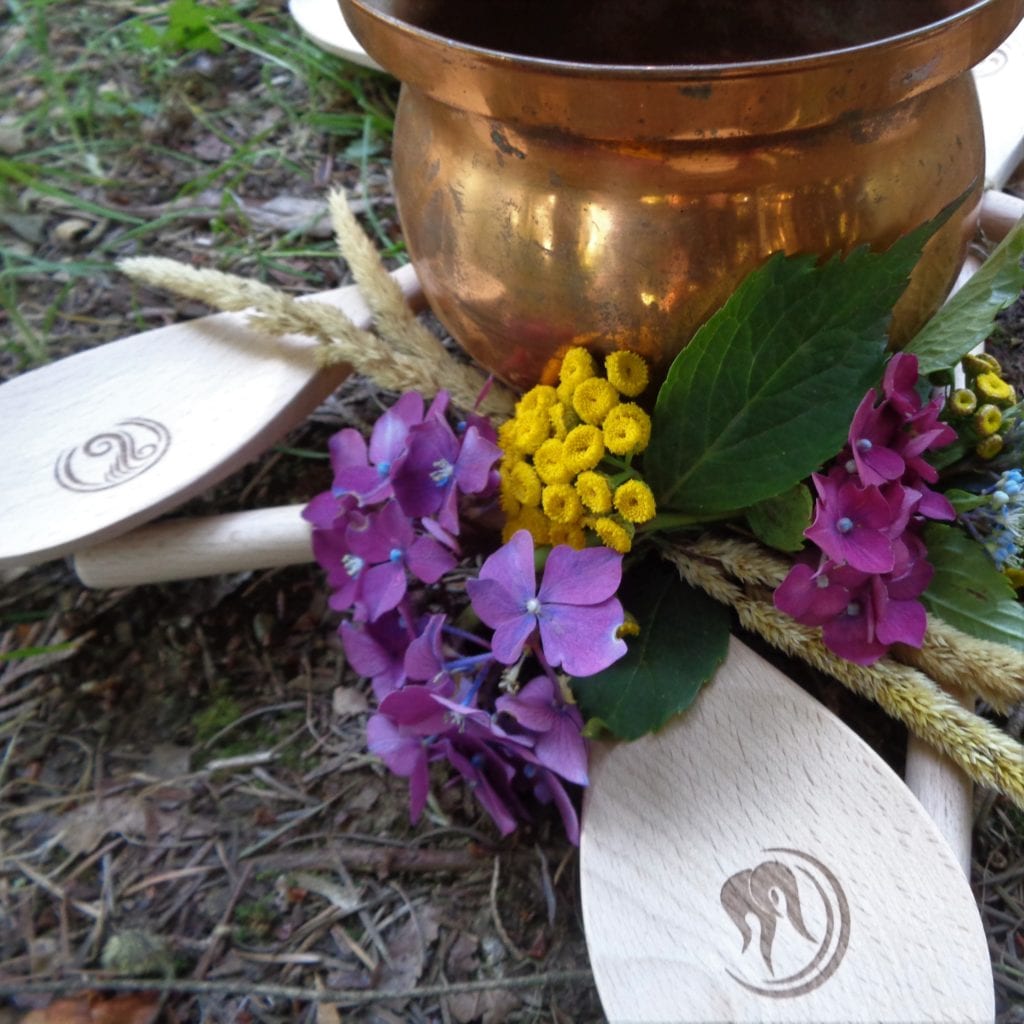 Lughnasadh Wreath with Cauldron from My Kitchen Wand