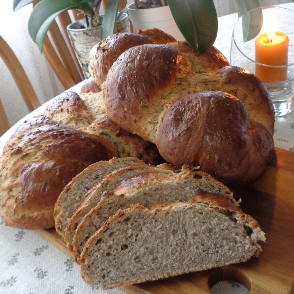 Woven Imbolc/Lammas Bread from My Kitchen Wand