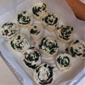 Spinach & Feta Pinwheels from My Kitchen Wand