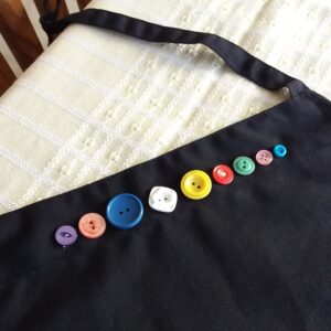 buttons on apron